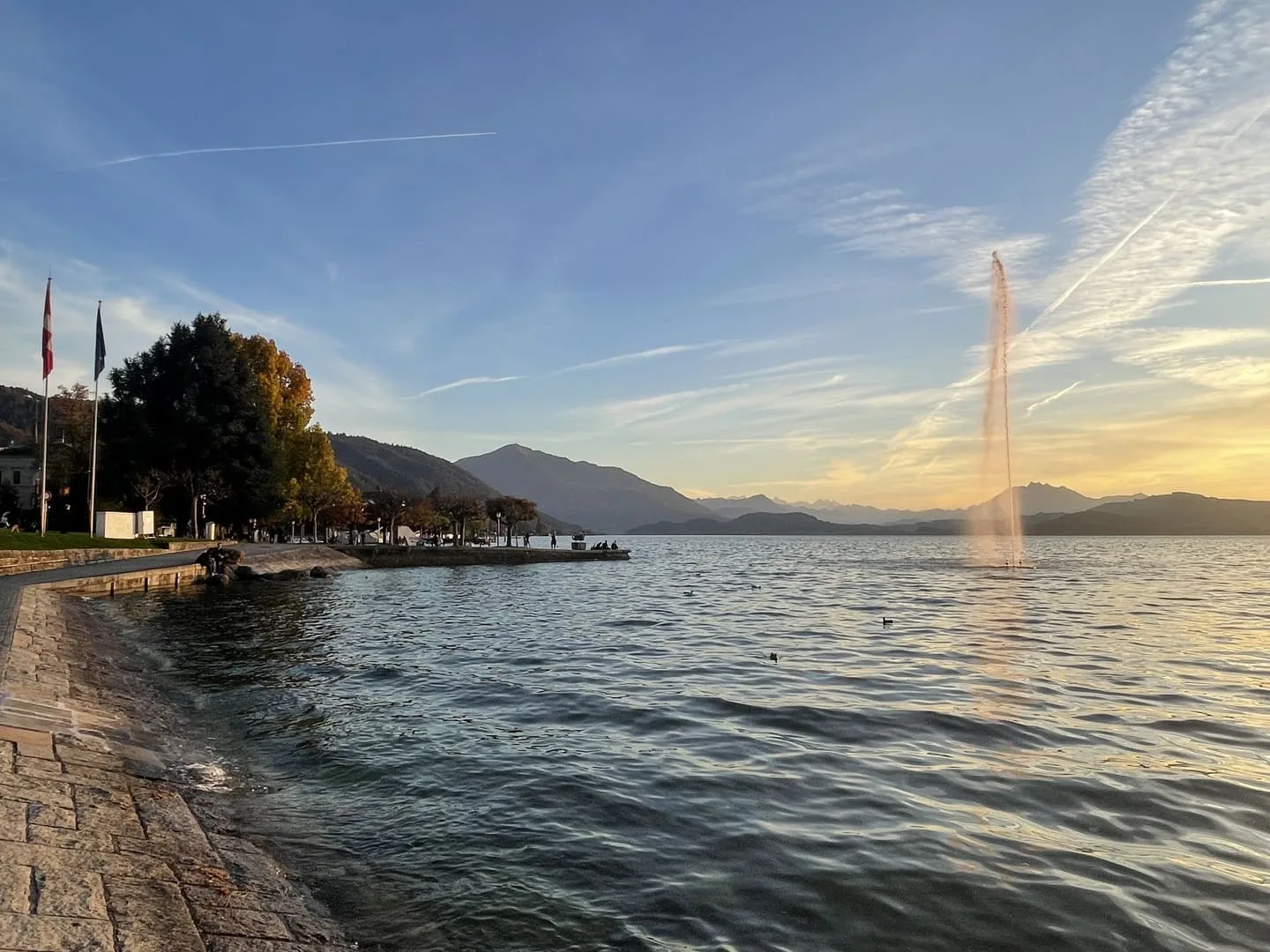 Beautiful Zugersee (Lake Zug)and the Swiss Alps in the back.